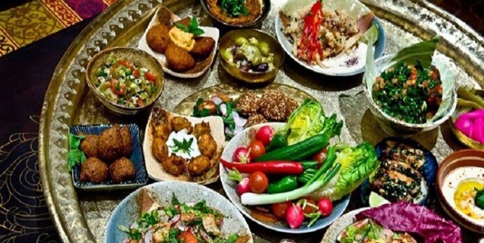 تند غذا خوردن چه عوارضی دارد؟