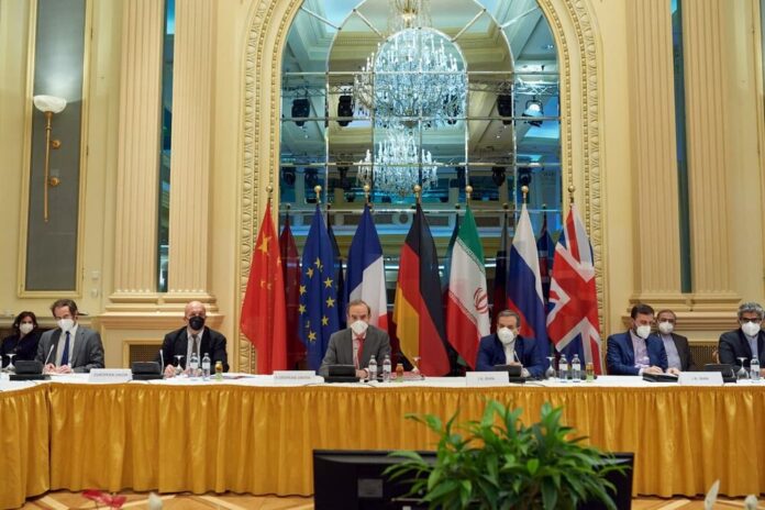 چرخش ناگهانی مواضع برجامی نامزدهای انتخابات؛ وعده انتخاباتی یا تغییر رویکرد؟